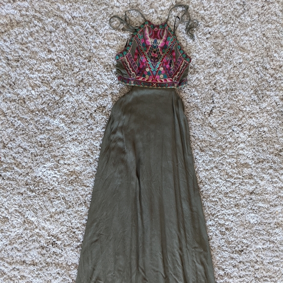 Lulu's xs maxi dress - Picture 1 of 4